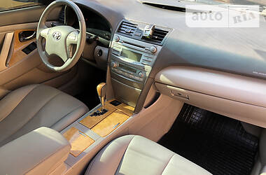 Седан Toyota Camry 2007 в 