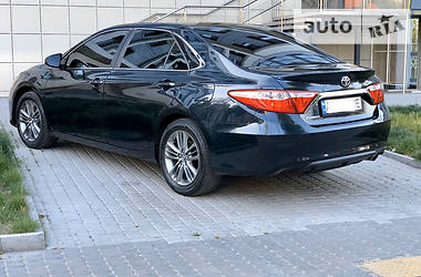 Седан Toyota Camry 2017 в 