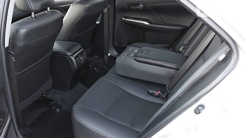 Седан Toyota Camry 2015 в Києві