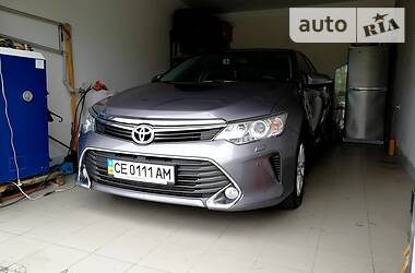 Седан Toyota Camry 2015 в Хмельницком