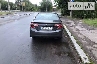 Седан Toyota Camry 2013 в Черкассах