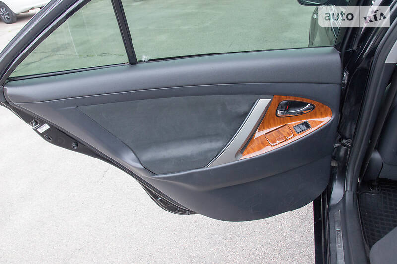 Седан Toyota Camry 2008 в Запоріжжі