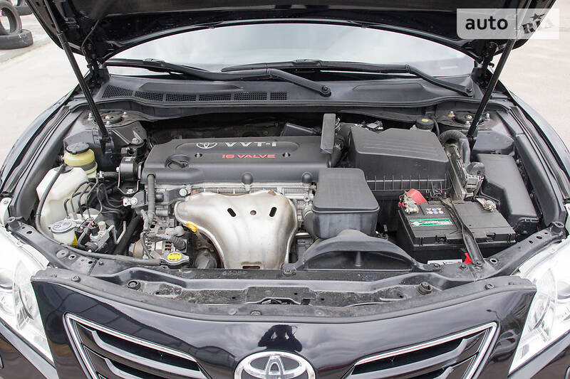 Седан Toyota Camry 2008 в Запоріжжі
