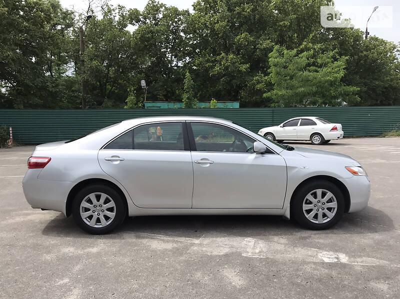 Седан Toyota Camry 2008 в Харкові