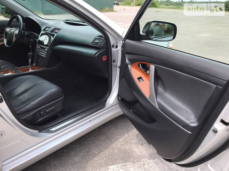 Седан Toyota Camry 2008 в Харкові