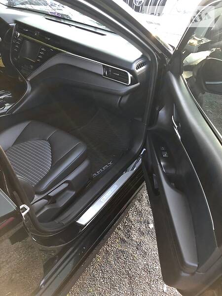 Седан Toyota Camry 2019 в Рівному фото 7 Седан Toyota Camry 2019 в Рівному