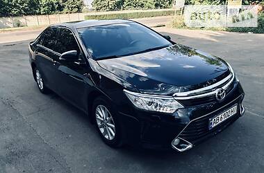 Седан Toyota Camry 2017 в 