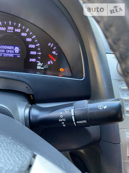 Седан Toyota Camry 2010 в Конотопі