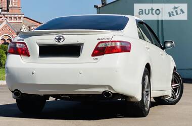 Седан Toyota Camry 2009 в 