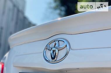 Седан Toyota Camry 2009 в 