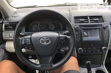 Седан Toyota Camry 2015 в 