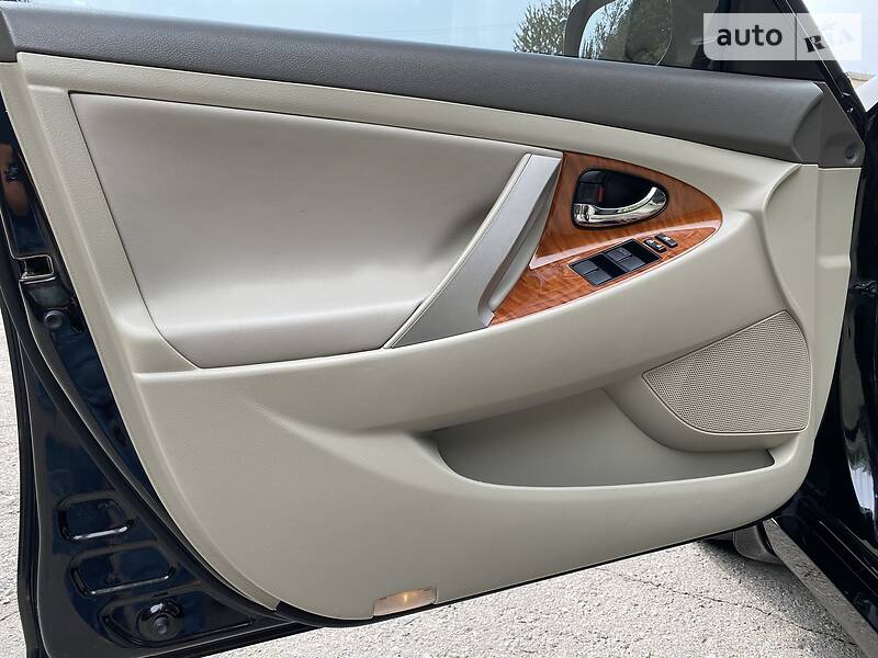 Седан Toyota Camry 2007 в Хмельницькому фото 31 Седан Toyota Camry 2007 в Хмельницькому