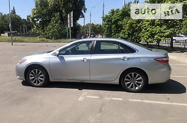 Седан Toyota Camry 2016 в Херсоне