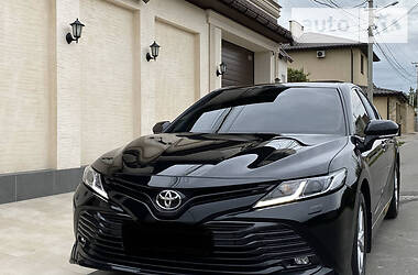 Седан Toyota Camry 2018 в Одессе