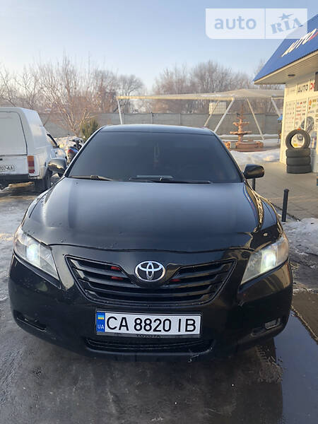 Седан Toyota Camry 2008 в Шполе