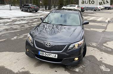 Седан Toyota Camry 2010 в Хмельнике