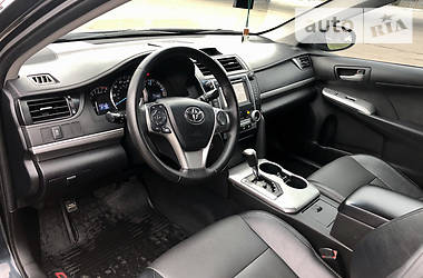 Седан Toyota Camry 2012 в Черкассах