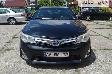 Седан Toyota Camry 2012 в Луцке