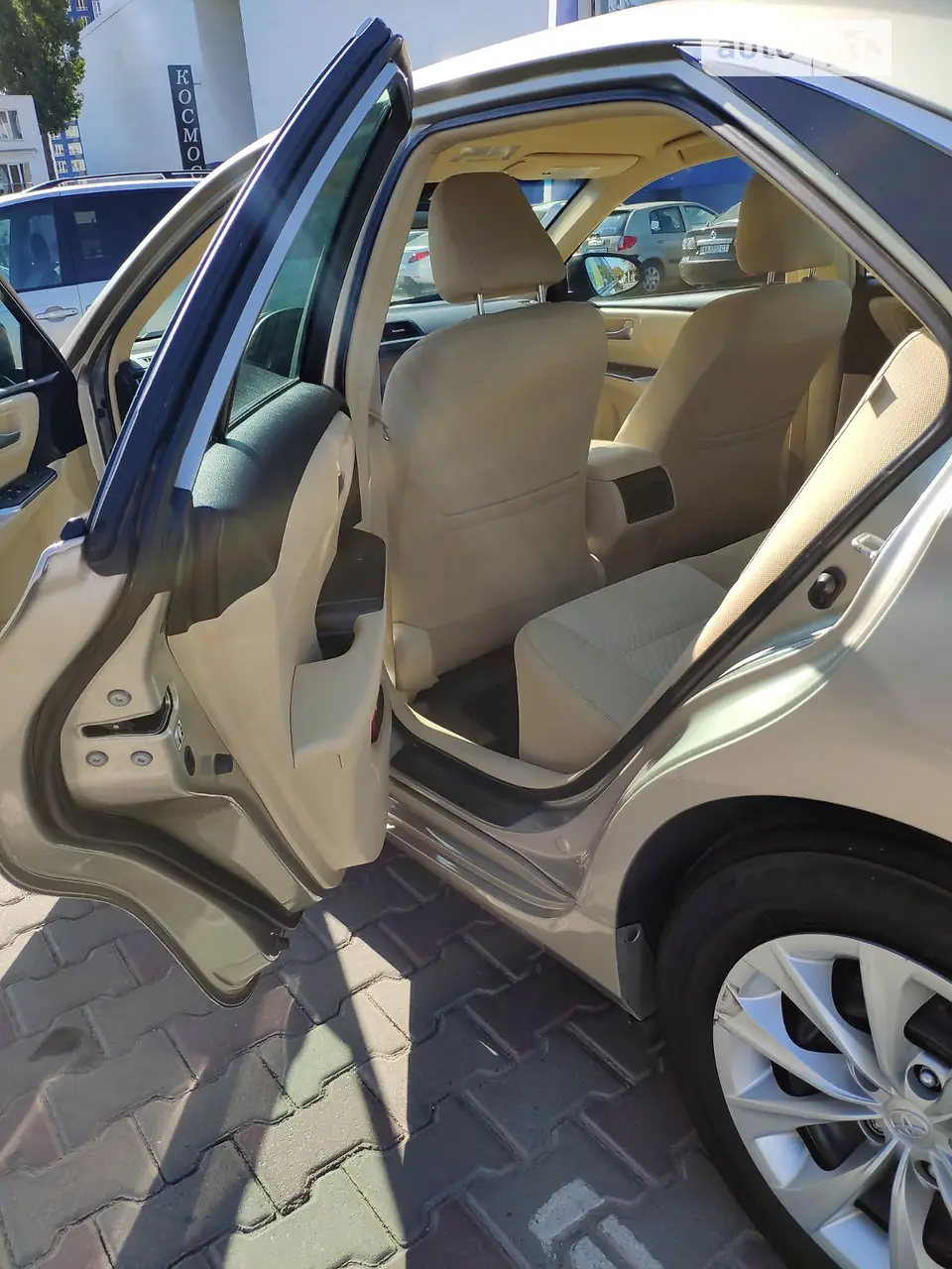 2015 Toyota Camry - мініатюра 10