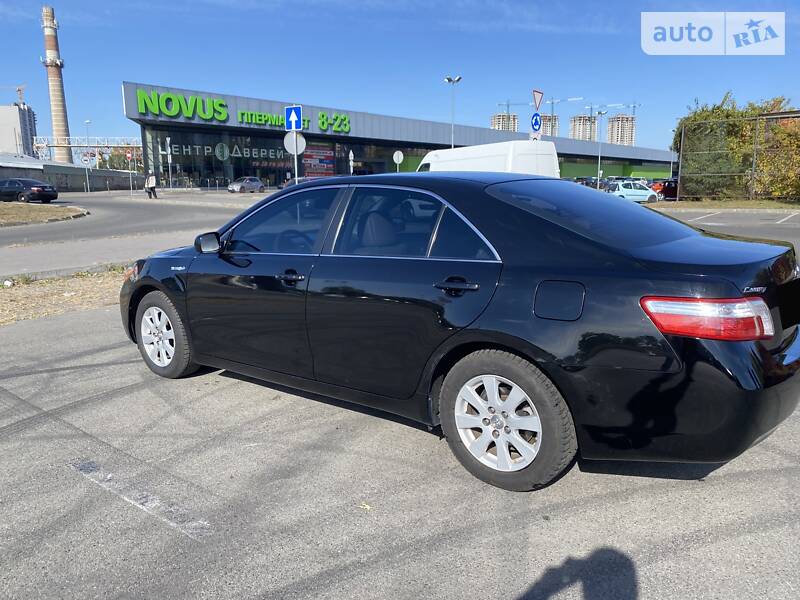 Седан Toyota Camry 2008 в Києві