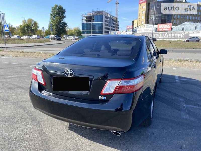 Седан Toyota Camry 2008 в Києві