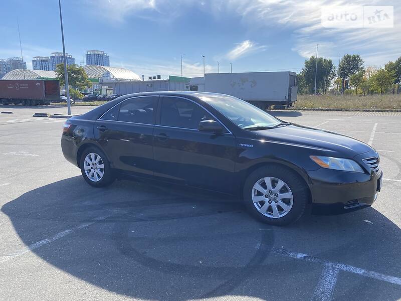 Седан Toyota Camry 2008 в Києві