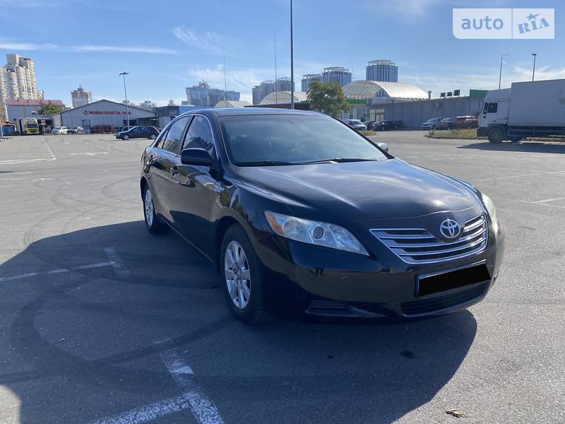 Седан Toyota Camry 2008 в Києві