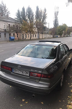 Седан Toyota Camry 1998 в Болграде