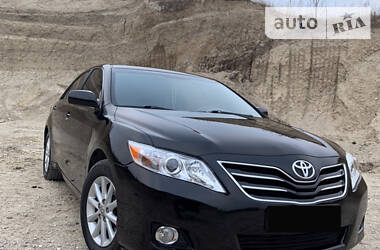 Седан Toyota Camry 2010 в Тернополі