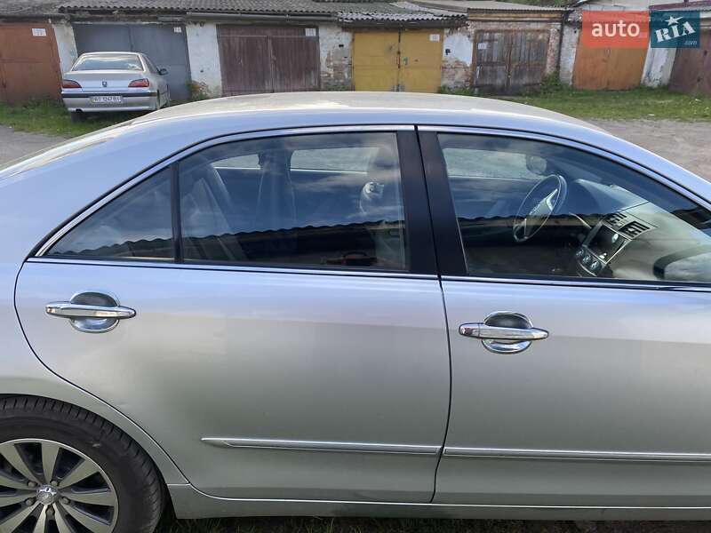 Седан Toyota Camry 2008 в Ивано-Франковске