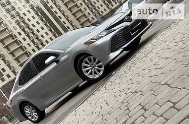 Седан Toyota Camry 2018 в 
