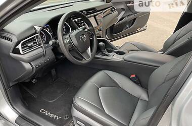 Седан Toyota Camry 2018 в 