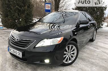 Седан Toyota Camry 2007 в Львове