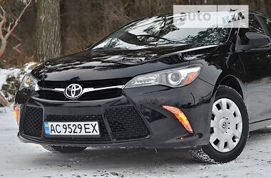 Седан Toyota Camry 2017 в Луцке