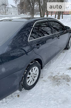 Седан Toyota Camry 2011 в Сумах