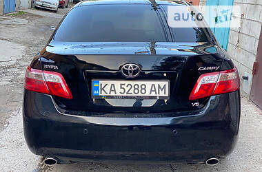 Седан Toyota Camry 2008 в Киеве