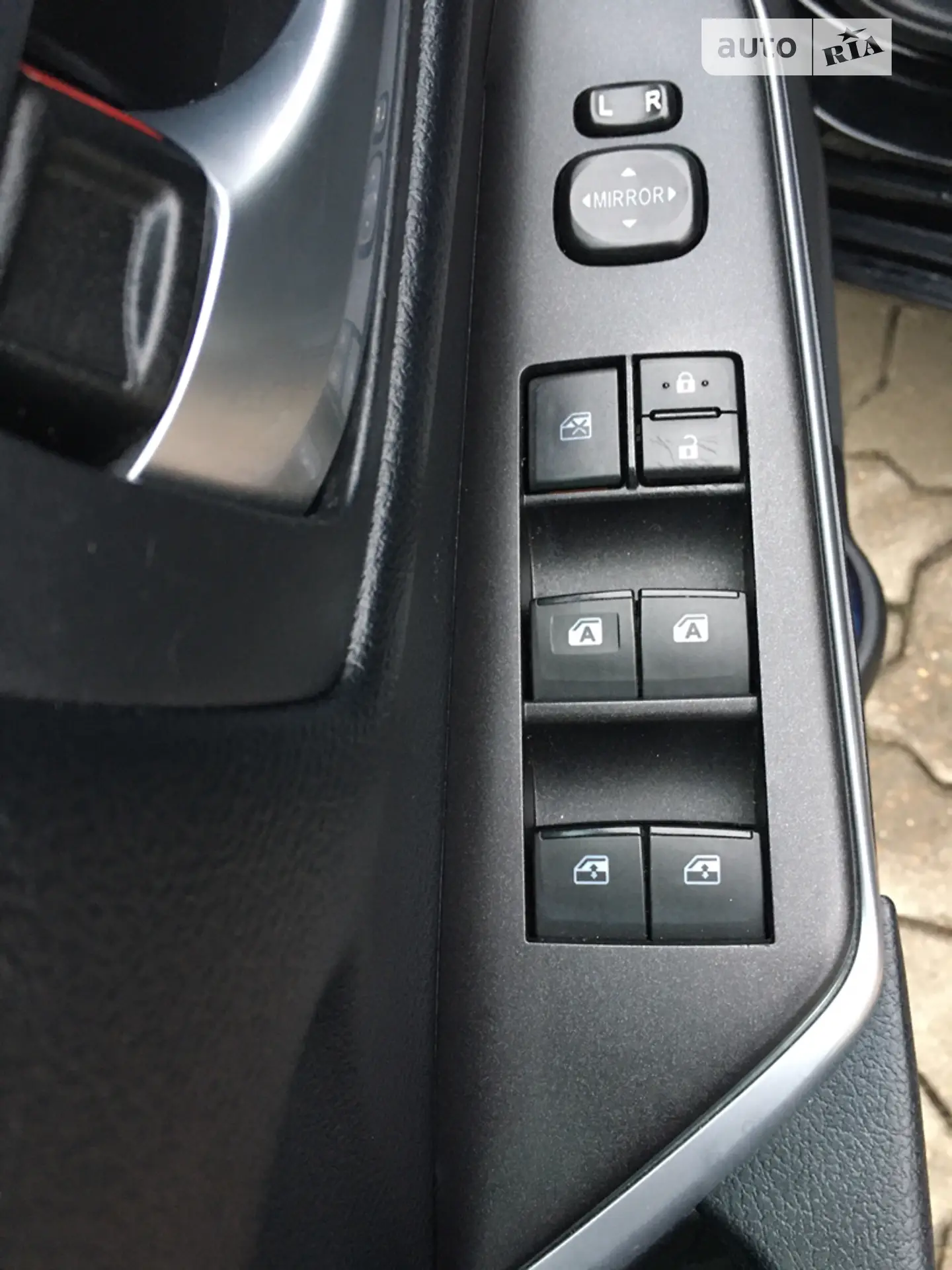 2016 Toyota Camry - мініатюра 14