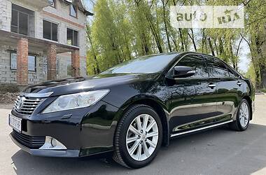 Седан Toyota Camry 2012 в 