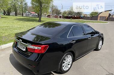 Седан Toyota Camry 2012 в 