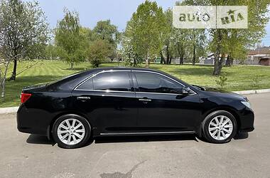 Седан Toyota Camry 2012 в 