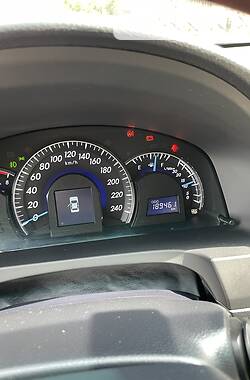 Седан Toyota Camry 2012 в 