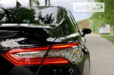Седан Toyota Camry 2019 в 