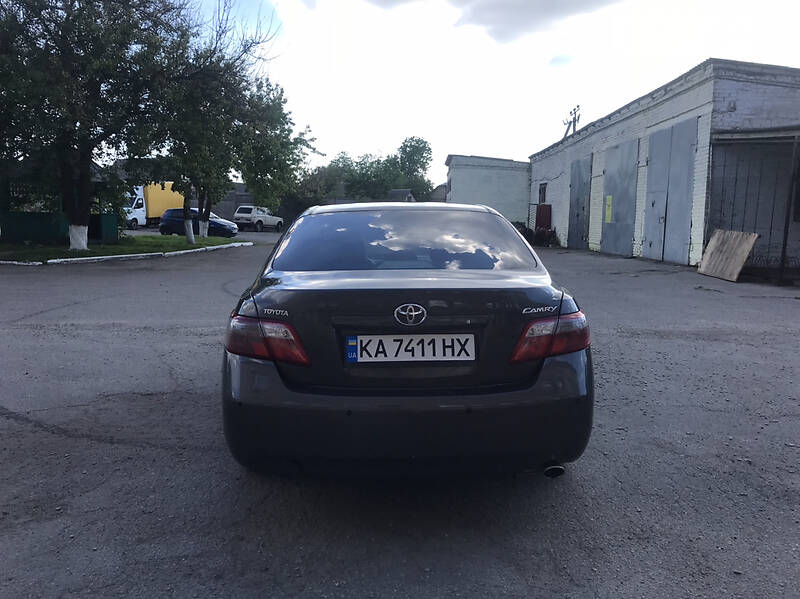 Седан Toyota Camry 2007 в Киеве