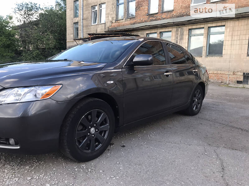 Седан Toyota Camry 2007 в Киеве