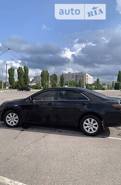 Седан Toyota Camry 2008 в Кременчуге