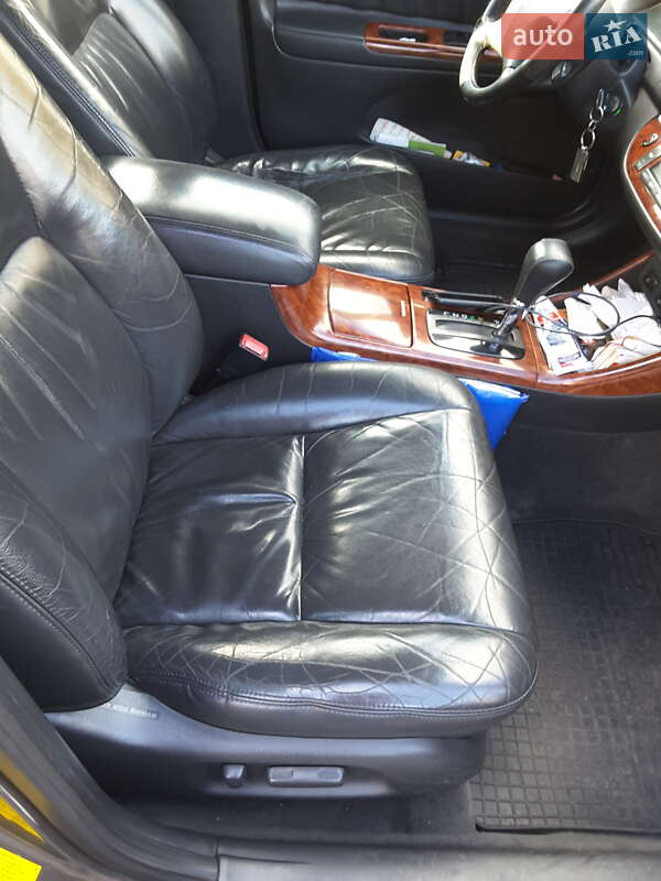 Седан Toyota Camry 2002 в Києві