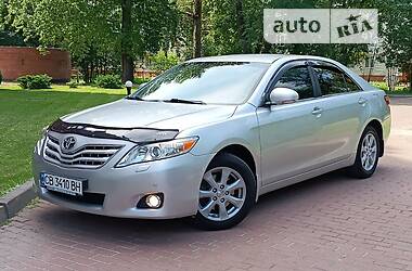 Седан Toyota Camry 2009 в Чернігові