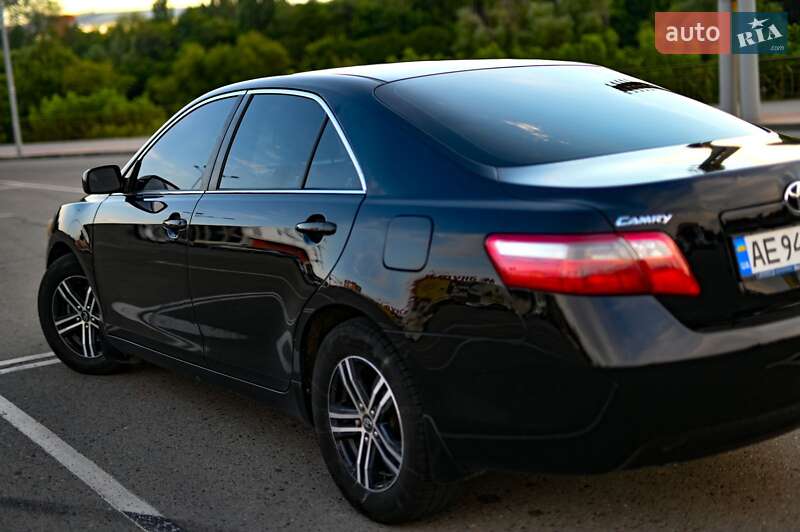 Седан Toyota Camry 2006 в Сумах