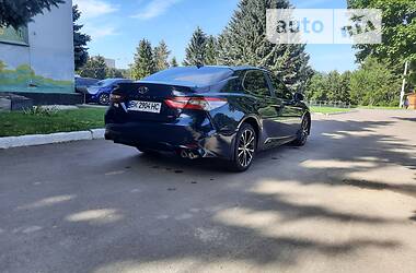 Седан Toyota Camry 2019 в 