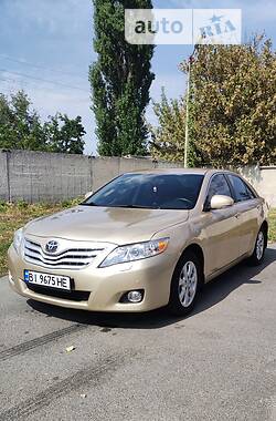 Седан Toyota Camry 2009 в Полтаві